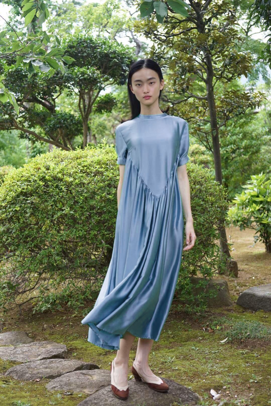 若草- Wakakusa Silk Dress